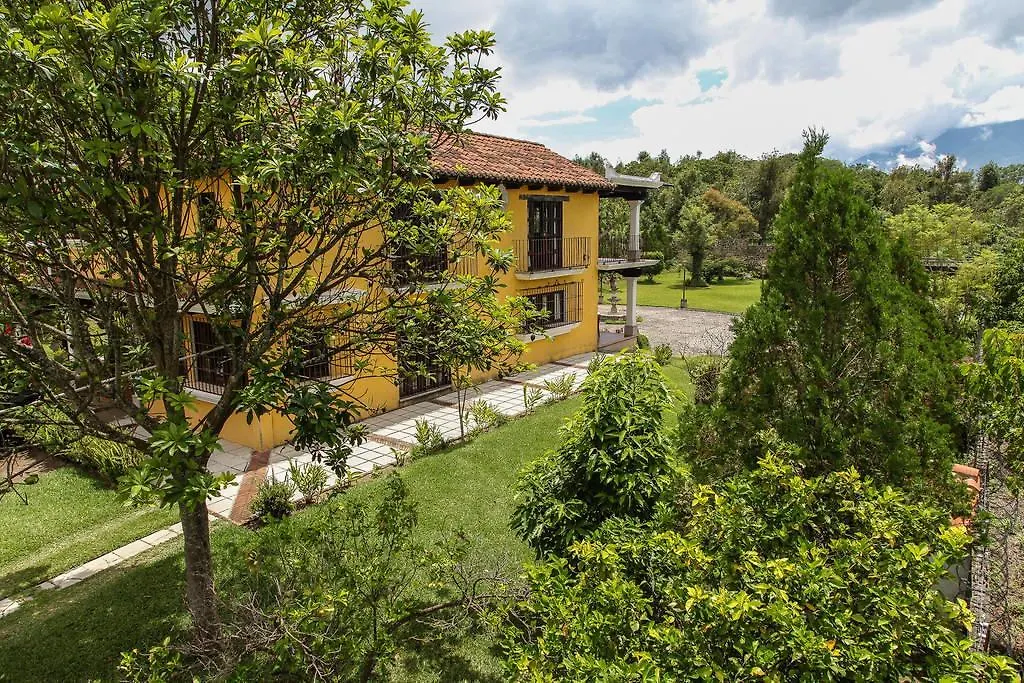 Villa Jardin Casa La Historia Entre Volcanes Hotel Antigua Guatemala