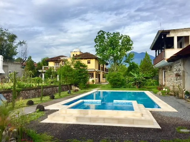 Jardin Casa La Historia Entre Volcanes Hotel Antigua
