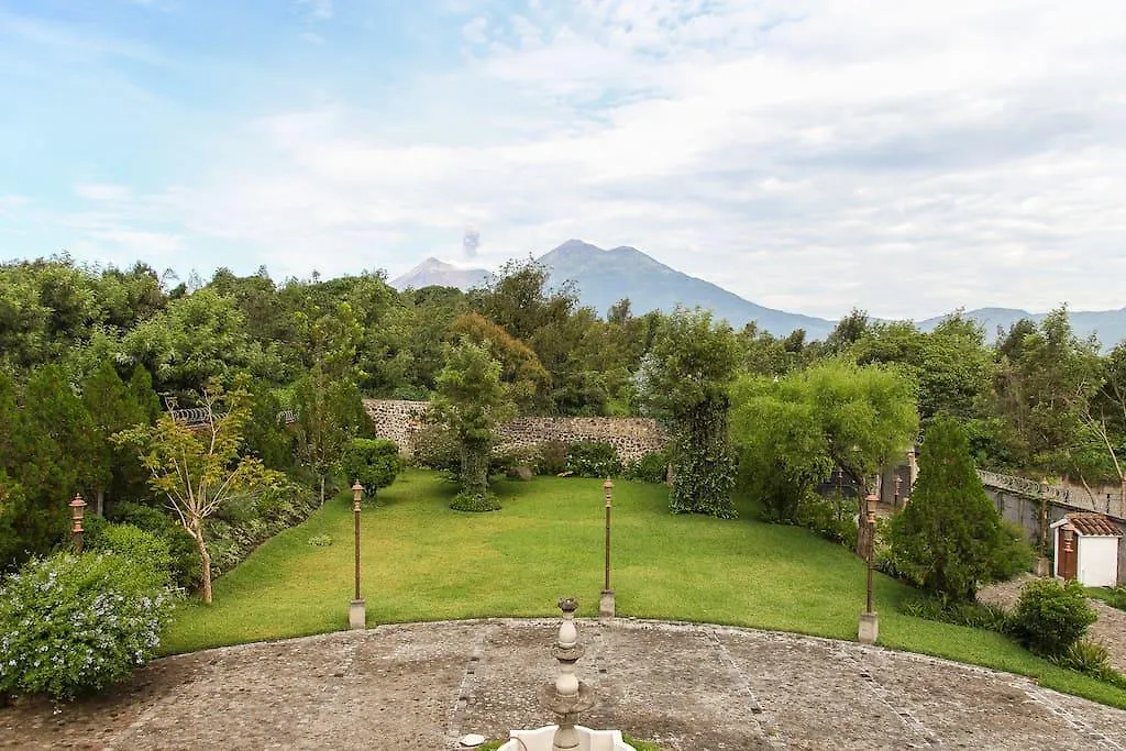 Hotel Jardin Casa La Historia Entre Volcanes Antigua Vila